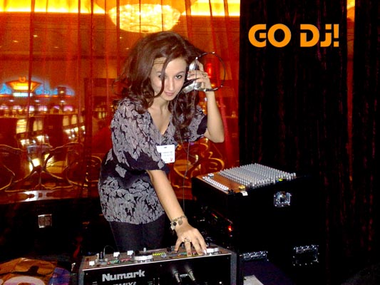 DJ Alexandra